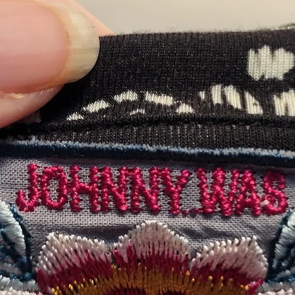 Johnny Was Los Angeles Janie Favorite Bell Sleeve Top - Size L - Picture 7 of 8